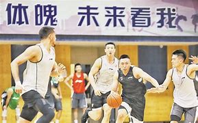 关于福建金狮篮球队战绩鲜明，铁马冰轮不败的信息