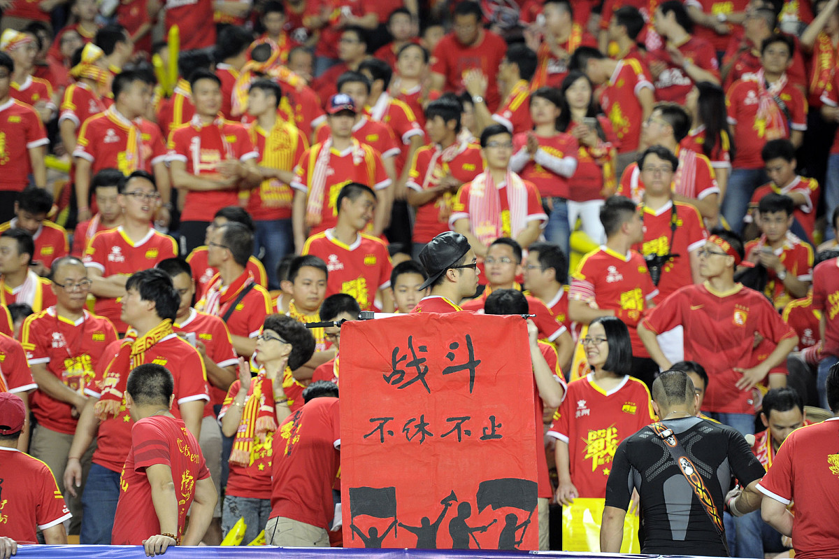 强队战胜对手，助力国家队在国际赛场上脱颖而出